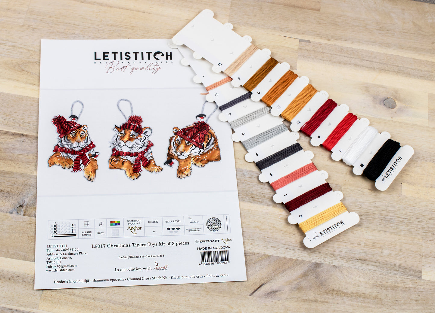 L8017 Christmas Tigers Toys kit of 3 pieces
