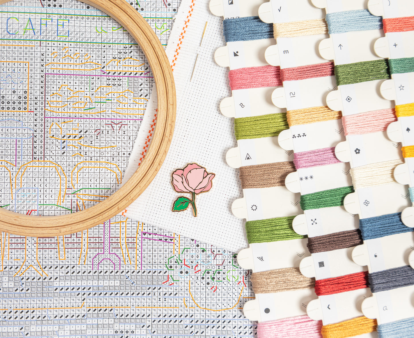 L9988 Sweet Parisian Street Cross Stitch Kit