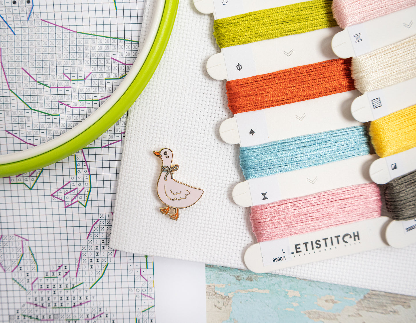 L9980 Easter Sampler Cross Stitch Kit
